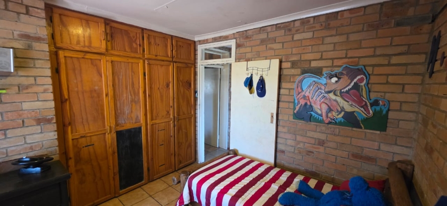 5 Bedroom Property for Sale in Vaal Park North West